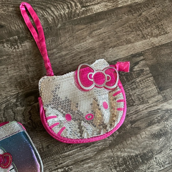 Set of 2 Hello Kitty mini purses - Picture 4 of 4
